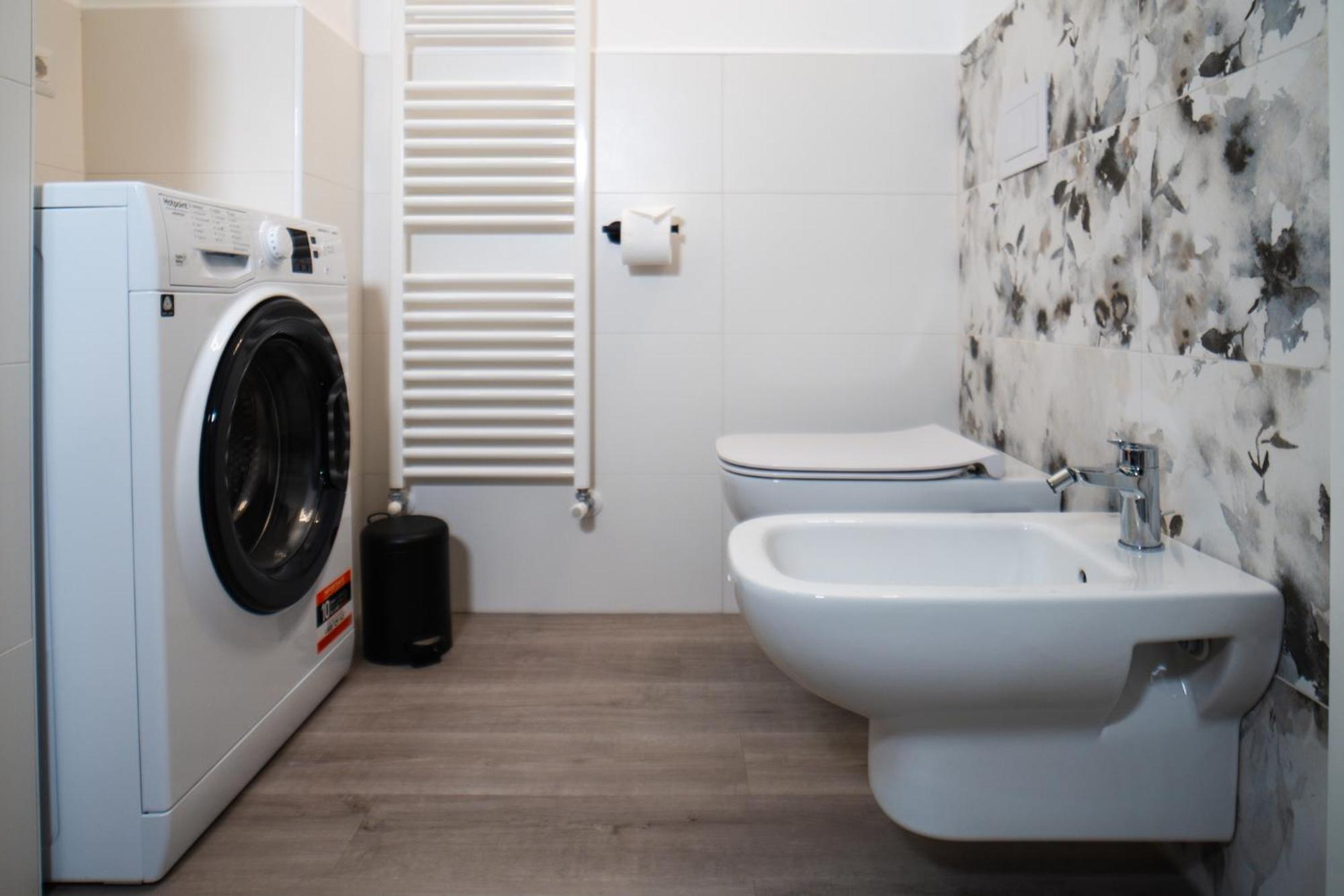 Il Cortiletto Apartment Lecco Ngoại thất bức ảnh